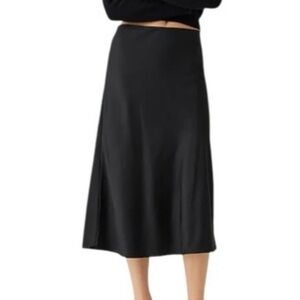 J.Crew Gwyneth Satin Slip midi Skirt. Black Womens SizeXS